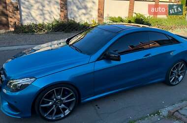 Купе Mercedes-Benz E-Class 2015 в 