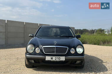 Седан Mercedes-Benz E-Class 2002 в 
