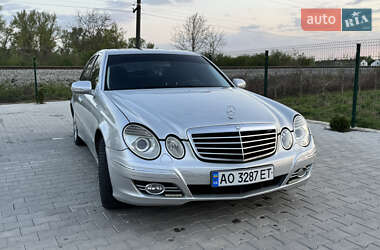 Седан Mercedes-Benz E-Class 2007 в Виноградове
