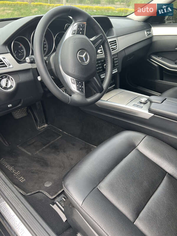 Седан Mercedes-Benz E-Class 2014 в Буче