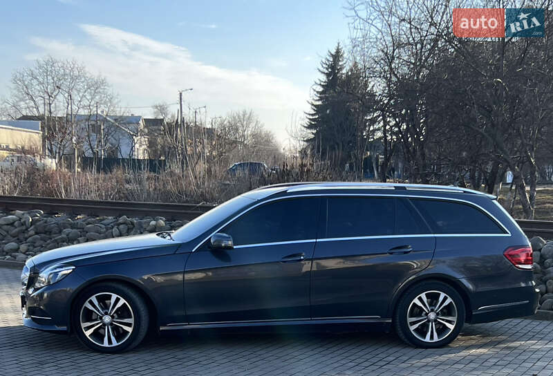 Універсал Mercedes-Benz E-Class 2013 в Івано-Франківську