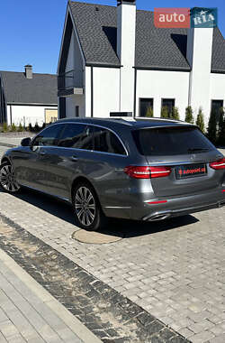 Универсал Mercedes-Benz E-Class 2018 в 
