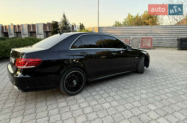 Седан Mercedes-Benz E-Class 2015 в 