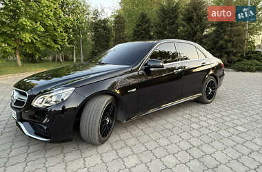 Седан Mercedes-Benz E-Class 2015 в 