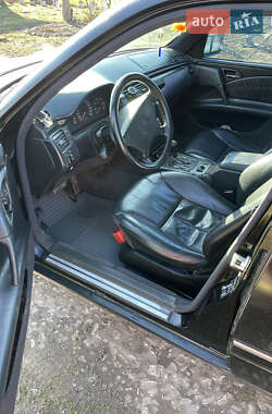 Седан Mercedes-Benz E-Class 1998 в 