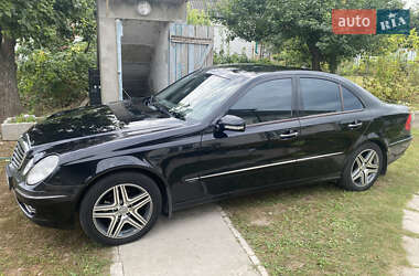 Седан Mercedes-Benz E-Class 2007 в Киеве