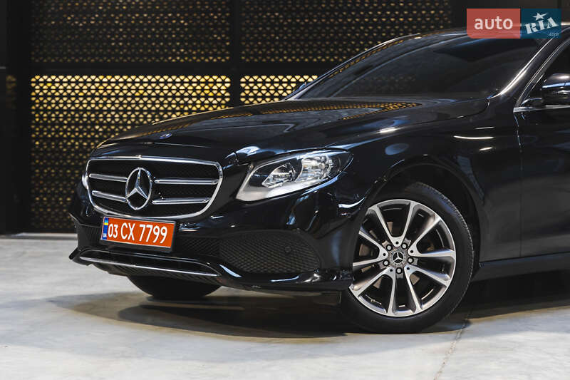 Седан Mercedes-Benz E-Class 2017 в Луцьку
