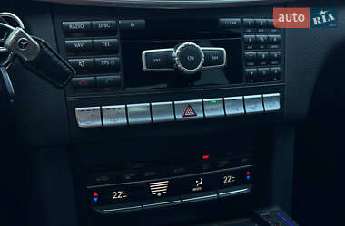Седан Mercedes-Benz E-Class 2015 в 