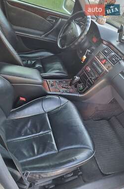 Седан Mercedes-Benz E-Class 2000 в 