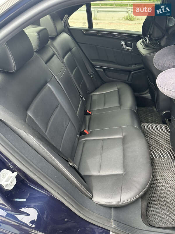 Седан Mercedes-Benz E-Class 2015 в Виннице