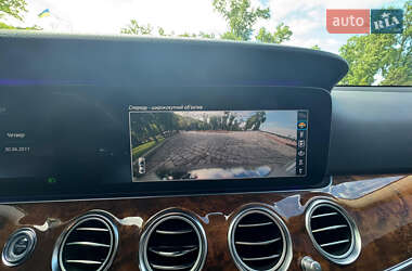 Седан Mercedes-Benz E-Class 2016 в 
