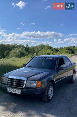 Седан Mercedes-Benz E-Class 1991 в Ровно