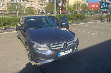 Седан Mercedes-Benz E-Class 2015 в Киеве