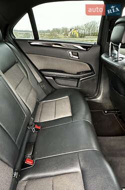 Седан Mercedes-Benz E-Class 2010 в 