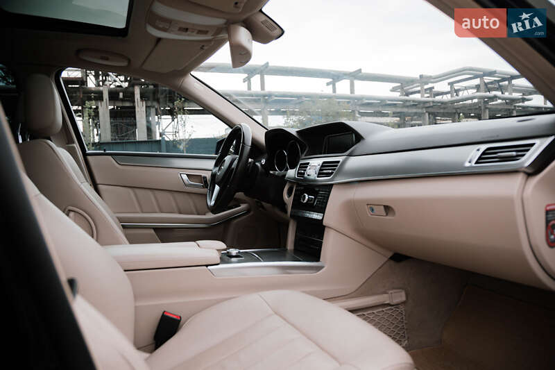 Седан Mercedes-Benz E-Class 2013 в Києві
