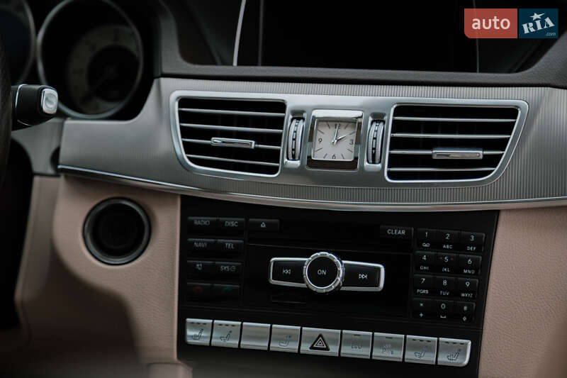 Седан Mercedes-Benz E-Class 2013 в Києві