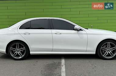 Седан Mercedes-Benz E-Class 2018 в 