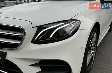 Седан Mercedes-Benz E-Class 2018 в 