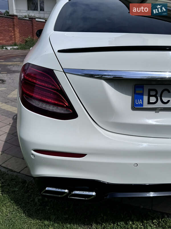 Седан Mercedes-Benz E-Class 2016 в Бориславе