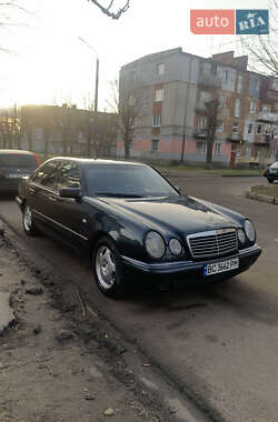 Седан Mercedes-Benz E-Class 1998 в Шептицькому