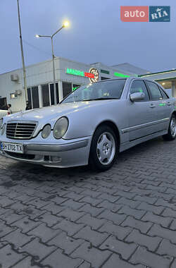 Седан Mercedes-Benz E-Class 2001 в 