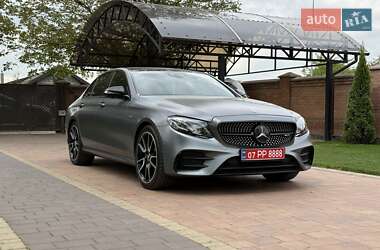 Седан Mercedes-Benz E-Class 2017 в Івано-Франківську