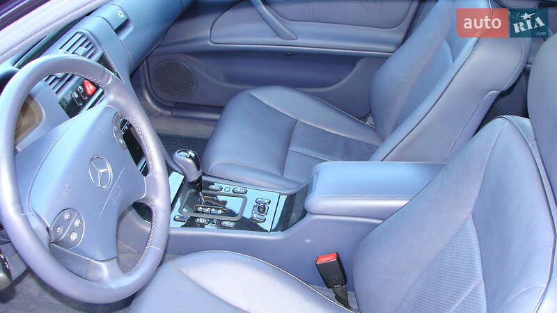 Седан Mercedes-Benz E-Class 2001 в Прилуках