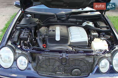 Седан Mercedes-Benz E-Class 2001 в 