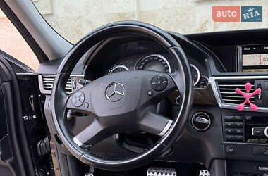 Седан Mercedes-Benz E-Class 2009 в 