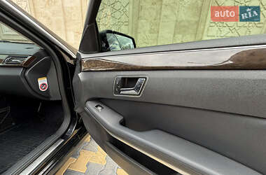 Седан Mercedes-Benz E-Class 2009 в 