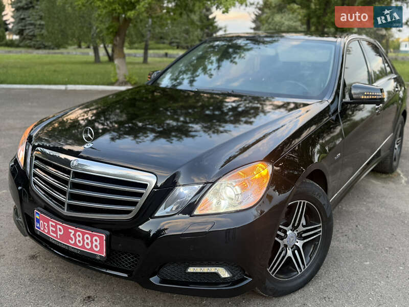 Mercedes-Benz E-Class 2010