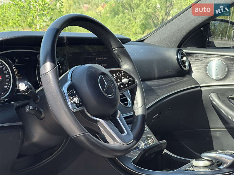Седан Mercedes-Benz E-Class 2019 в Дрогобичі