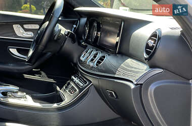 Седан Mercedes-Benz E-Class 2019 в 