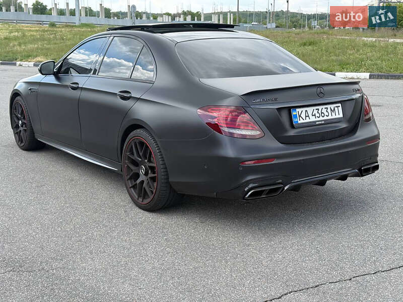 Mercedes-Benz E-Class 2017