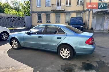 Седан Mercedes-Benz E-Class 2003 в 