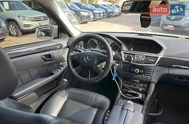 Седан Mercedes-Benz E-Class 2011 в 