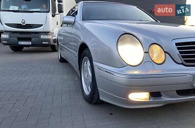 Седан Mercedes-Benz E-Class 2000 в 