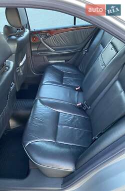 Седан Mercedes-Benz E-Class 2000 в 