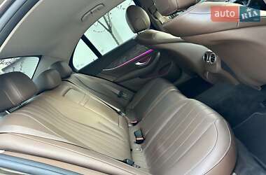 Седан Mercedes-Benz E-Class 2016 в 