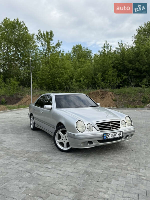 Седан Mercedes-Benz E-Class 1999 в 