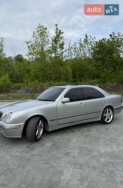 Седан Mercedes-Benz E-Class 1999 в 
