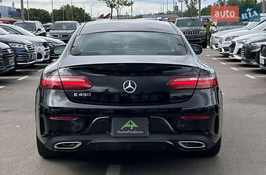 Купе Mercedes-Benz E-Class 2020 в 