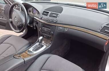Седан Mercedes-Benz E-Class 2004 в 