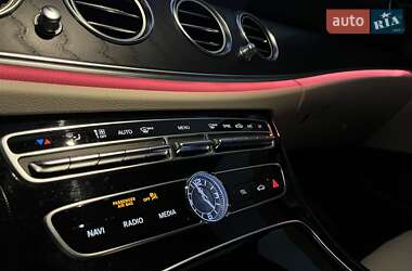 Седан Mercedes-Benz E-Class 2016 в 
