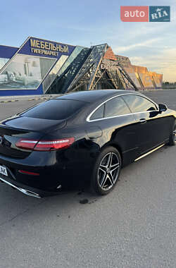Купе Mercedes-Benz E-Class 2018 в 