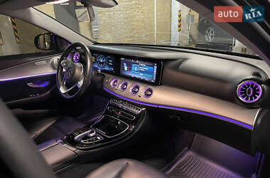 Седан Mercedes-Benz E-Class 2018 в 