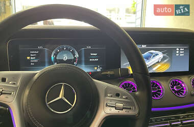 Седан Mercedes-Benz E-Class 2018 в 