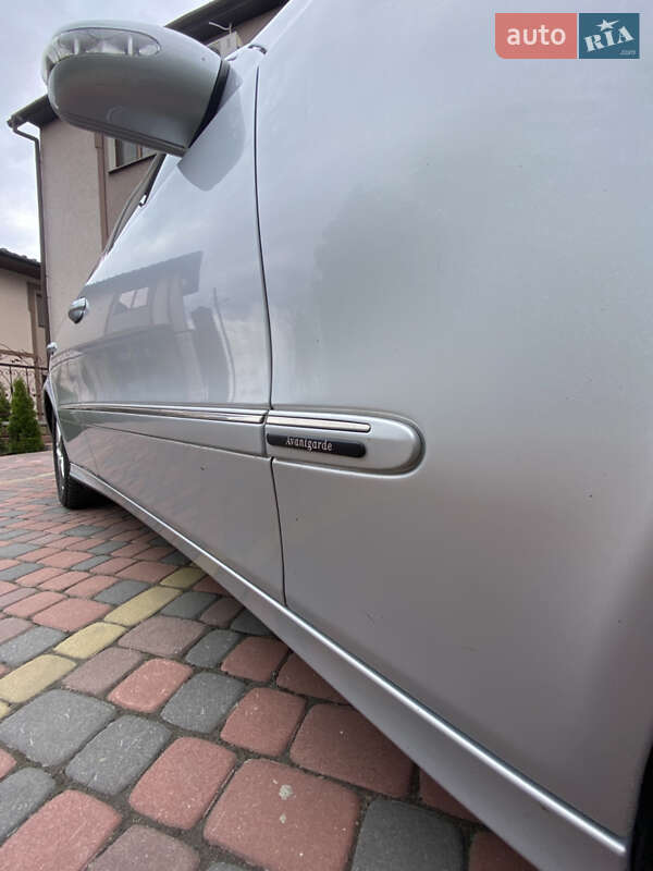 Седан Mercedes-Benz E-Class 2005 в Вараші