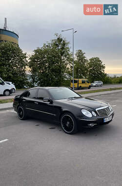 Седан Mercedes-Benz E-Class 2007 в 