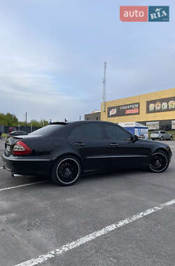 Седан Mercedes-Benz E-Class 2007 в 